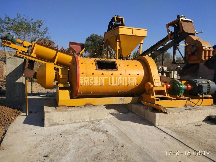 鋁礦球磨機價格怎么樣?一臺多少錢?(圖3) 鋁礦球磨機價格怎么樣?一臺多少錢?(圖3)