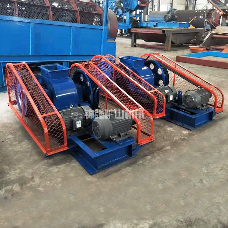 雙齒輥破碎機(圖1) 雙齒輥破碎機(圖1)